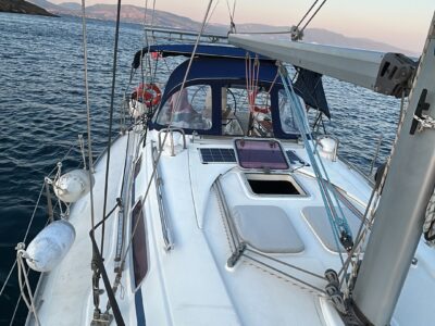 Bavaria 38C – Göcek Yelkenli Tekne Konaklama