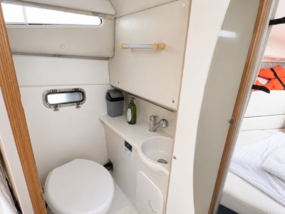 Bayliner Ciera – Zeyport’ta Teknede Konaklama