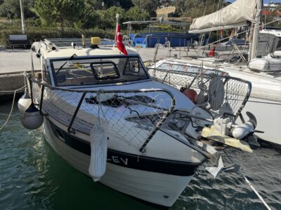 Kıyıkışlacık Teknede Konaklama – Nauta Marin 6,80